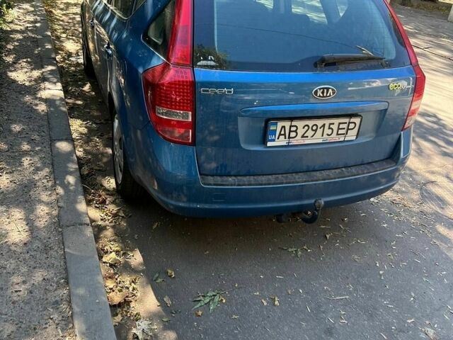 Синий Киа Сид, объемом двигателя 1.59 л и пробегом 180 тыс. км за 3200 $, фото 1 на Automoto.ua
