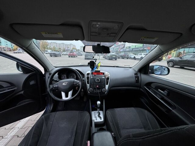 Синій Кіа Сід, об'ємом двигуна 1.6 л та пробігом 242 тис. км за 7105 $, фото 1 на Automoto.ua