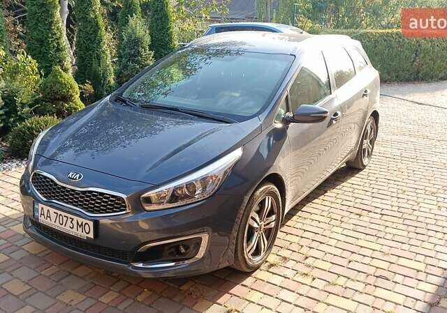 Синий Киа Сид, объемом двигателя 1.58 л и пробегом 96 тыс. км за 14000 $, фото 1 на Automoto.ua