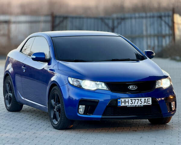 Синий Киа Cerato KOUP, объемом двигателя 1.6 л и пробегом 158 тыс. км за 7700 $, фото 1 на Automoto.ua