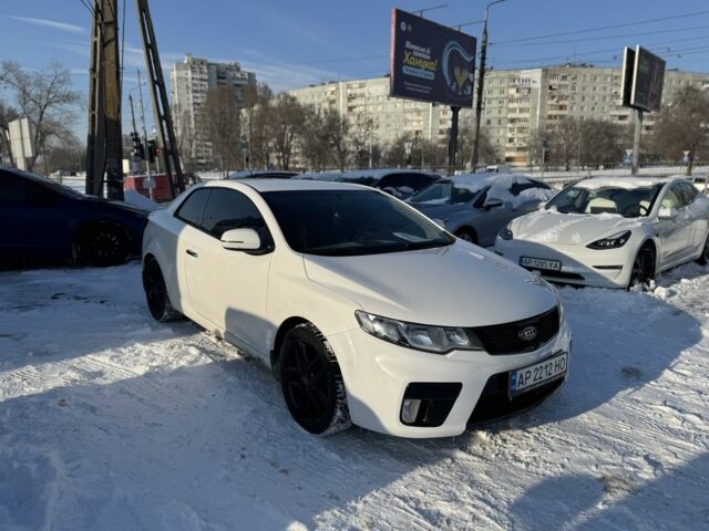 Белый Киа Черато, объемом двигателя 2 л и пробегом 99 тыс. км за 7999 $, фото 1 на Automoto.ua