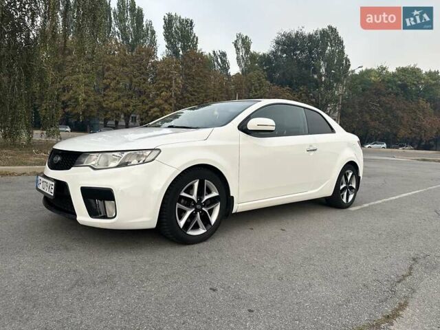 Белый Киа Черато, объемом двигателя 2 л и пробегом 198 тыс. км за 8200 $, фото 1 на Automoto.ua
