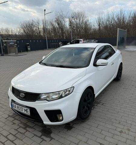 Белый Киа Черато, объемом двигателя 2 л и пробегом 128 тыс. км за 7000 $, фото 1 на Automoto.ua