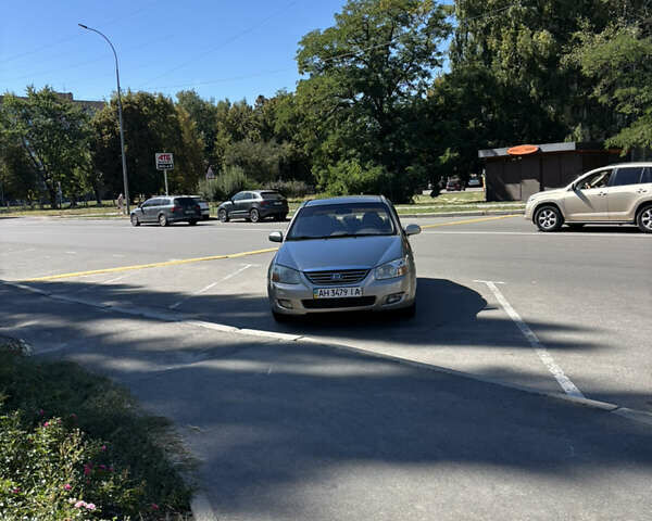 Бежевый Киа Черато, объемом двигателя 1.6 л и пробегом 193 тыс. км за 3400 $, фото 1 на Automoto.ua