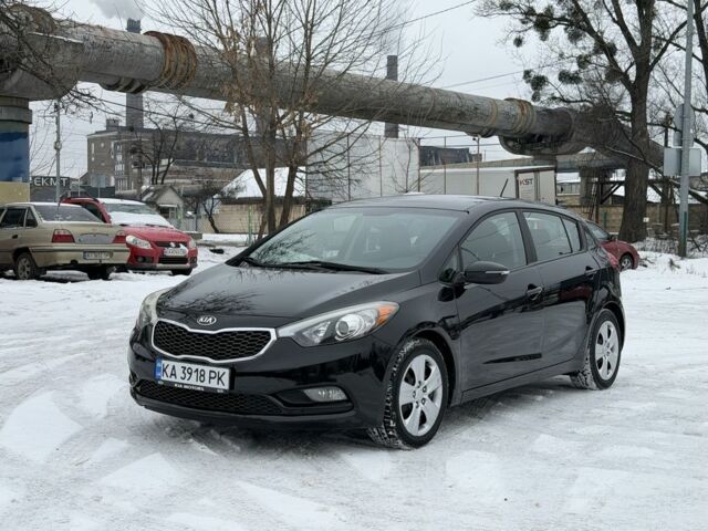 Чорний Кіа Черато, об'ємом двигуна 2 л та пробігом 67 тис. км за 10500 $, фото 1 на Automoto.ua
