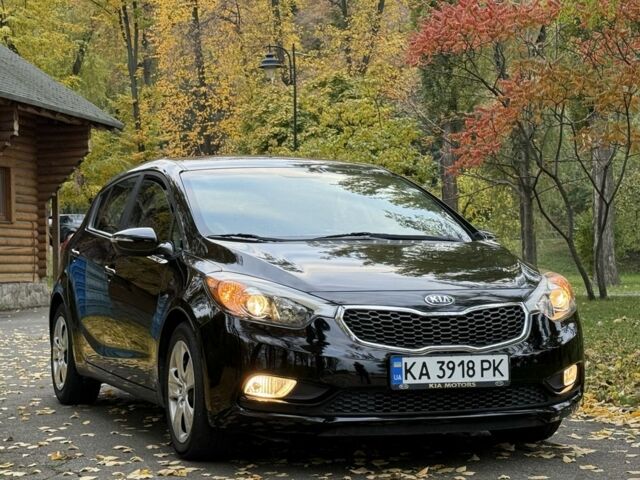 Чорний Кіа Черато, об'ємом двигуна 2 л та пробігом 67 тис. км за 11500 $, фото 1 на Automoto.ua