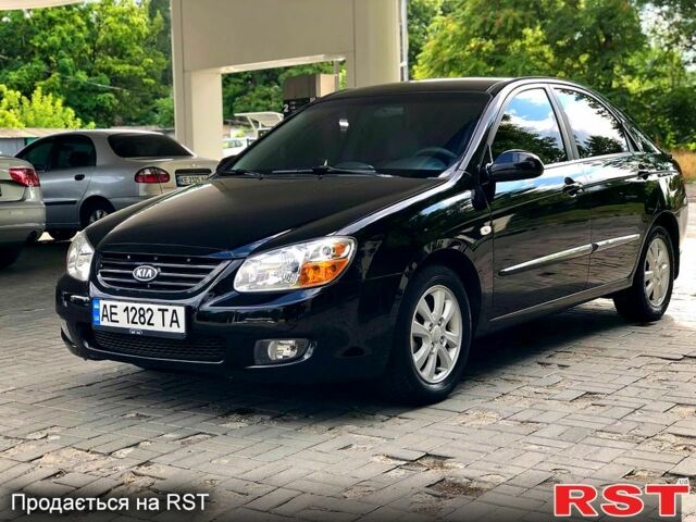 Киа Черато 2007 в Днепре (Днепропетровске) на Automoto.ua Черный Киа Черато, объемом двигателя 2 л и пробегом 155 тыс. км за 5100 $, фото 1 на Automoto.ua
