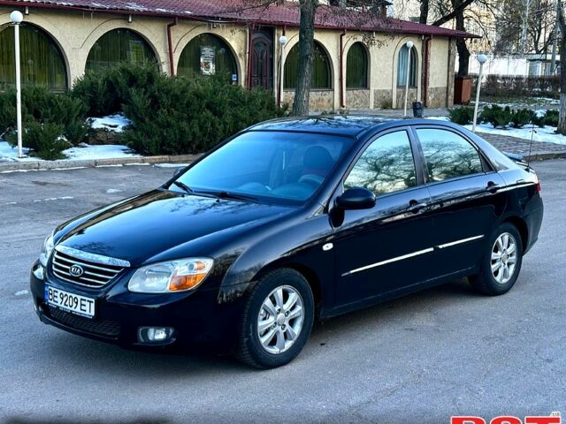 Черный Киа Черато, объемом двигателя 1.6 л и пробегом 30000 тыс. км за 3800 $, фото 1 на Automoto.ua