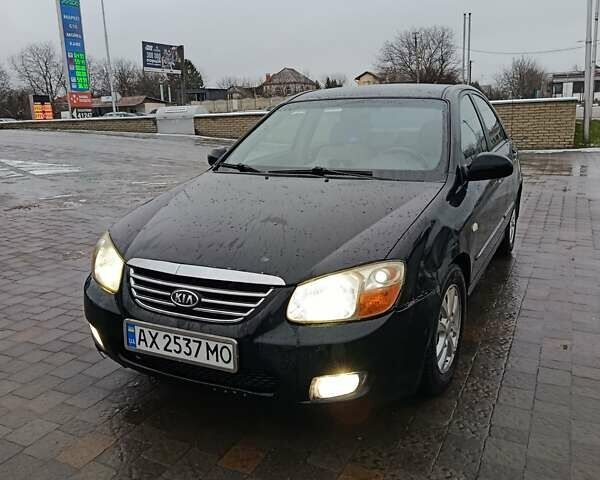 Чорний Кіа Черато, об'ємом двигуна 1.6 л та пробігом 207 тис. км за 3500 $, фото 1 на Automoto.ua