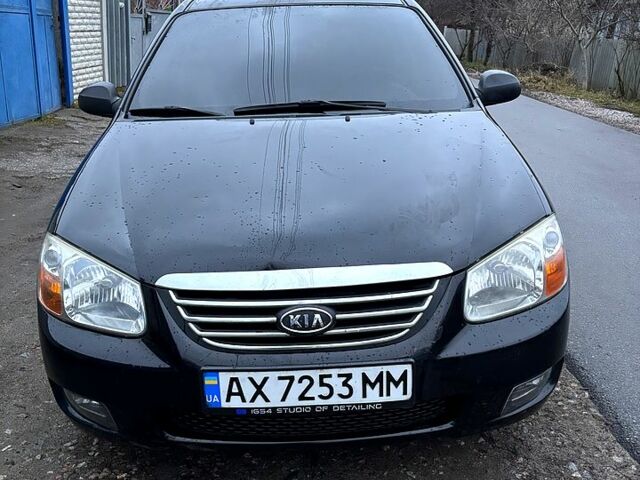 Чорний Кіа Черато, об'ємом двигуна 1.6 л та пробігом 0 тис. км за 5000 $, фото 1 на Automoto.ua