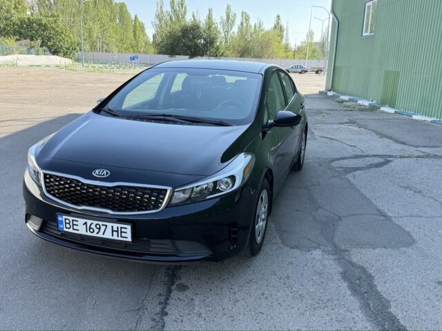 Черный Киа Черато, объемом двигателя 2 л и пробегом 130 тыс. км за 9999 $, фото 1 на Automoto.ua
