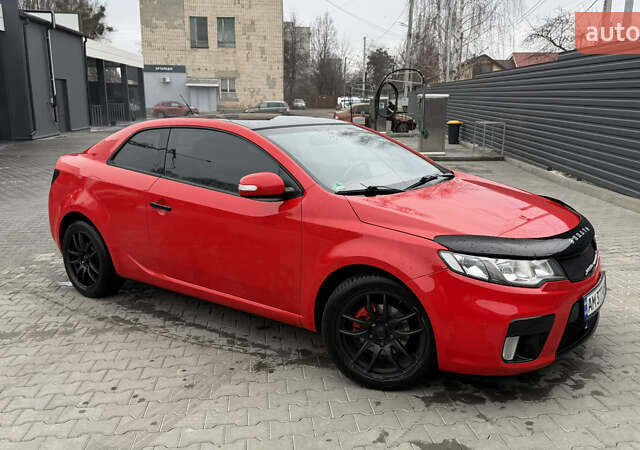 Червоний Кіа Черато, об'ємом двигуна 2 л та пробігом 140 тис. км за 7800 $, фото 1 на Automoto.ua