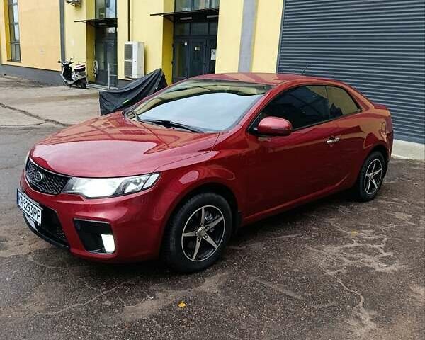 Киа Черато 2011 в Киеве на Automoto.ua Красный Киа Черато, объемом двигателя 2 л и пробегом 220 тыс. км за 8600 $, фото 1 на Automoto.ua