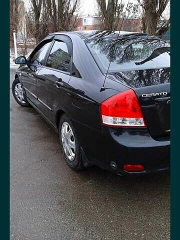 Киа Черато, объемом двигателя 1.6 л и пробегом 221 тыс. км за 4900 $, фото 1 на Automoto.ua