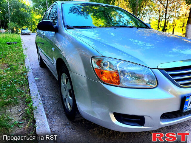 Кіа Черато, об'ємом двигуна 1.6 л та пробігом 186 тис. км за 3999 $, фото 1 на Automoto.ua