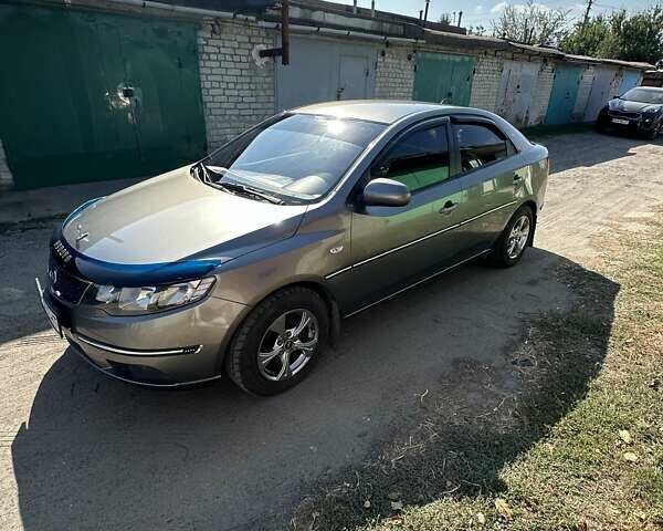 Киа Черато, объемом двигателя 1.59 л и пробегом 50 тыс. км за 10400 $, фото 1 на Automoto.ua