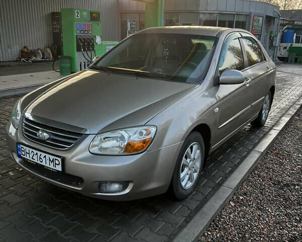 Жовтий Кіа Черато, об'ємом двигуна 1.6 л та пробігом 213 тис. км за 4800 $, фото 1 на Automoto.ua