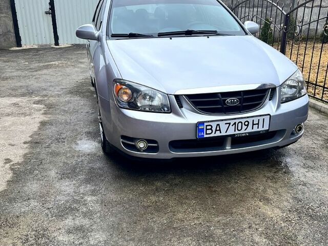 Серый Киа Черато, объемом двигателя 1.6 л и пробегом 220 тыс. км за 3550 $, фото 1 на Automoto.ua