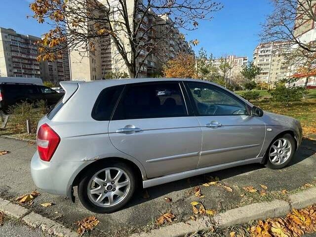 Сірий Кіа Черато, об'ємом двигуна 1.59 л та пробігом 280 тис. км за 3300 $, фото 1 на Automoto.ua