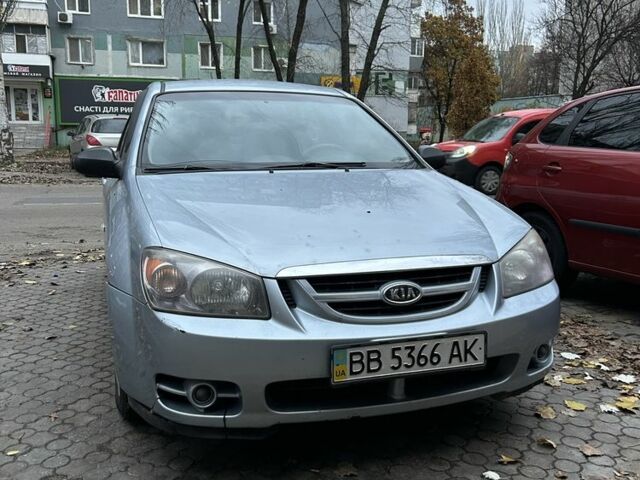 Серый Киа Черато, объемом двигателя 1.6 л и пробегом 190 тыс. км за 3100 $, фото 1 на Automoto.ua