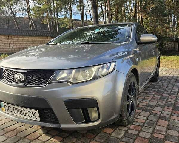 Сірий Кіа Черато, об'ємом двигуна 1.98 л та пробігом 332 тис. км за 6700 $, фото 1 на Automoto.ua