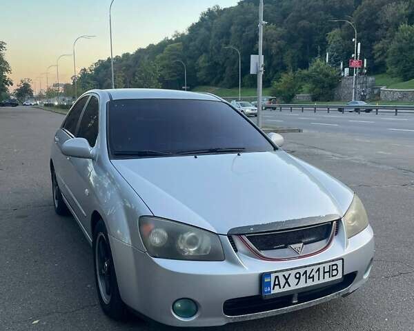 Серый Киа Черато, объемом двигателя 2 л и пробегом 350 тыс. км за 4300 $, фото 1 на Automoto.ua