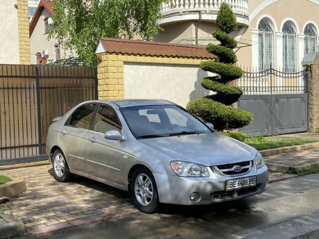 Сірий Кіа Черато, об'ємом двигуна 2 л та пробігом 250 тис. км за 3499 $, фото 1 на Automoto.ua