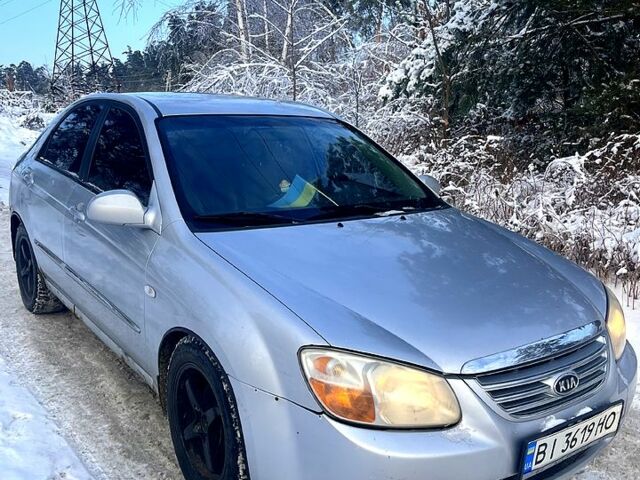 Сірий Кіа Черато, об'ємом двигуна 1.6 л та пробігом 31200 тис. км за 3800 $, фото 1 на Automoto.ua