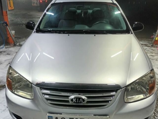 Серый Киа Черато, объемом двигателя 0 л и пробегом 295 тыс. км за 3250 $, фото 1 на Automoto.ua