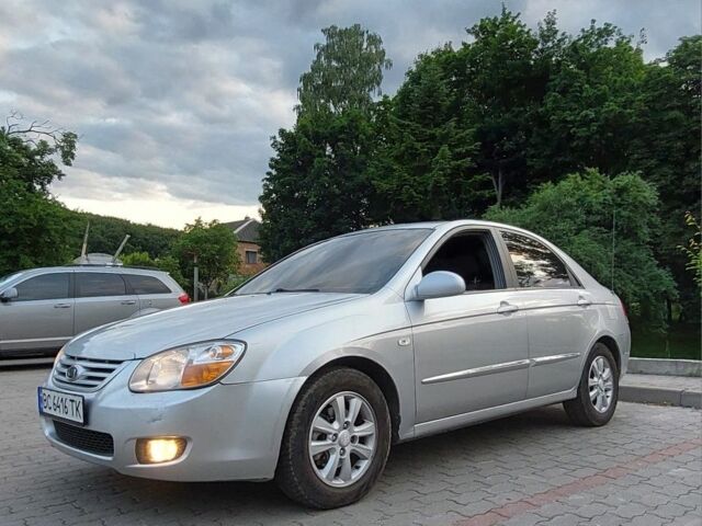 Сірий Кіа Черато, об'ємом двигуна 1.6 л та пробігом 385 тис. км за 3700 $, фото 1 на Automoto.ua