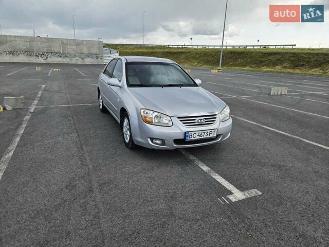 Серый Киа Черато, объемом двигателя 1.6 л и пробегом 197 тыс. км за 4300 $, фото 1 на Automoto.ua