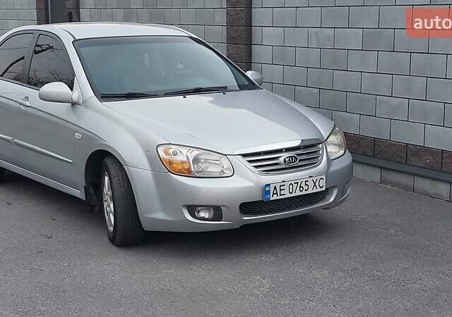 Серый Киа Черато, объемом двигателя 1.6 л и пробегом 206 тыс. км за 4700 $, фото 1 на Automoto.ua