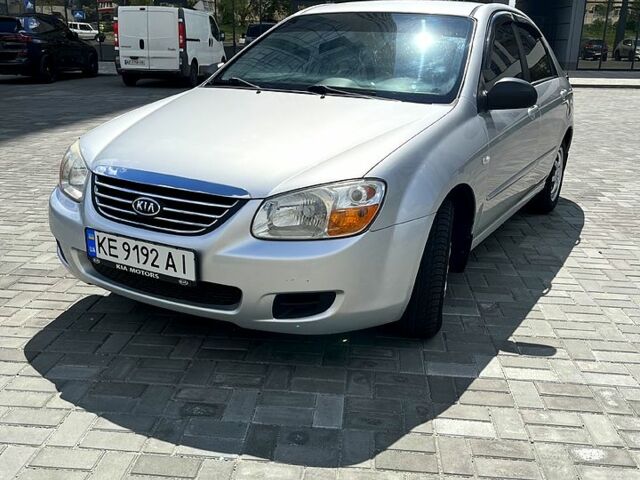 Сірий Кіа Черато, об'ємом двигуна 1.6 л та пробігом 189 тис. км за 5200 $, фото 1 на Automoto.ua