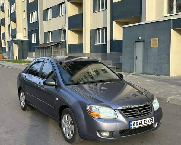 Сірий Кіа Черато, об'ємом двигуна 1.6 л та пробігом 140 тис. км за 4200 $, фото 1 на Automoto.ua