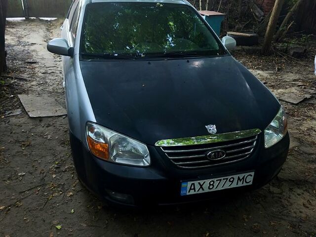 Сірий Кіа Черато, об'ємом двигуна 2 л та пробігом 246 тис. км за 3500 $, фото 1 на Automoto.ua