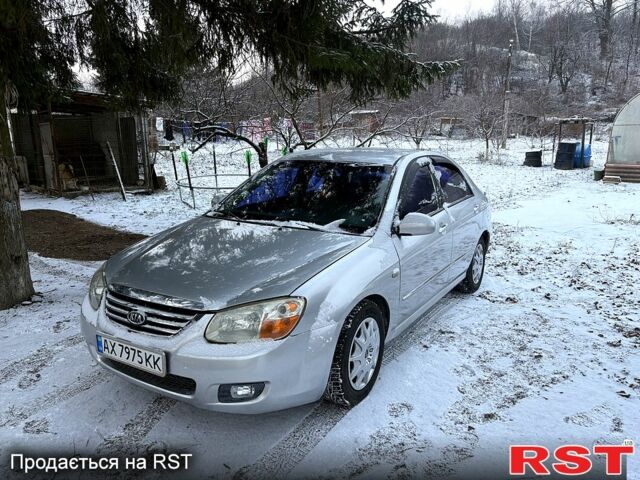 Сірий Кіа Черато, об'ємом двигуна 1.6 л та пробігом 220 тис. км за 3450 $, фото 1 на Automoto.ua