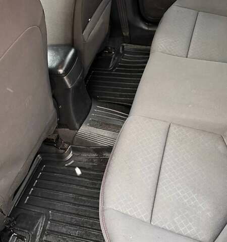 Серый Киа Черато, объемом двигателя 2 л и пробегом 145 тыс. км за 7500 $, фото 1 на Automoto.ua