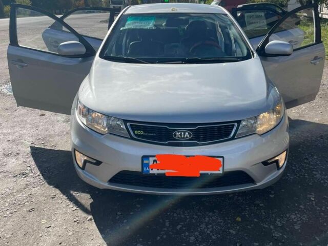 Сірий Кіа Черато, об'ємом двигуна 0 л та пробігом 187 тис. км за 6900 $, фото 1 на Automoto.ua