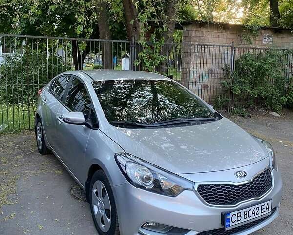 Серый Киа Черато, объемом двигателя 1.6 л и пробегом 163 тыс. км за 9700 $, фото 1 на Automoto.ua