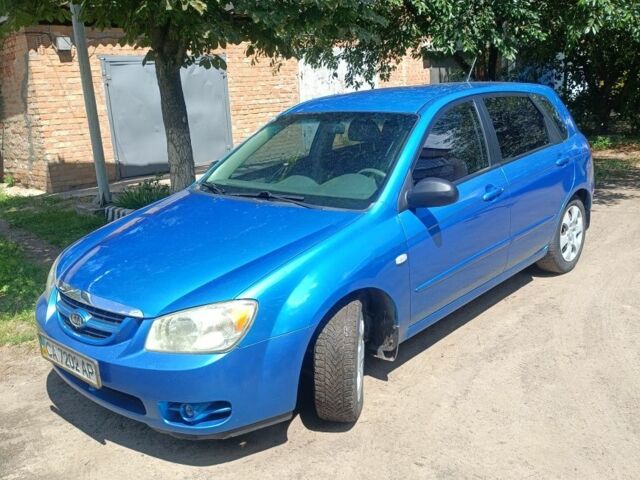 Синий Киа Черато, объемом двигателя 0 л и пробегом 180 тыс. км за 3947 $, фото 1 на Automoto.ua