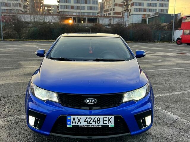 Синій Кіа Черато, об'ємом двигуна 1.6 л та пробігом 1370 тис. км за 6100 $, фото 1 на Automoto.ua