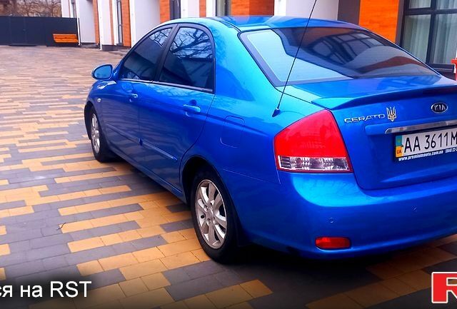 Синій Кіа Черато, об'ємом двигуна 2 л та пробігом 268 тис. км за 4900 $, фото 1 на Automoto.ua