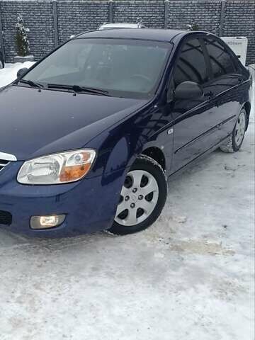 Синій Кіа Черато, об'ємом двигуна 1.6 л та пробігом 154 тис. км за 4700 $, фото 1 на Automoto.ua