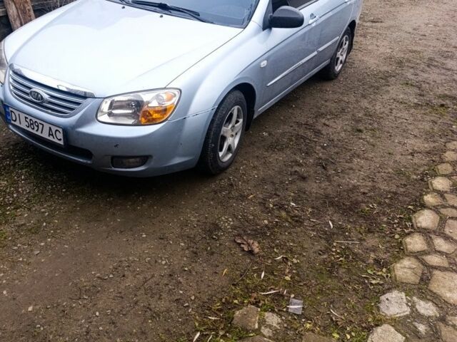 Синій Кіа Черато, об'ємом двигуна 1.6 л та пробігом 206 тис. км за 4000 $, фото 1 на Automoto.ua