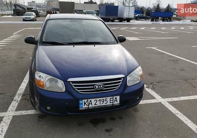 Синий Киа Черато, объемом двигателя 1.59 л и пробегом 253 тыс. км за 4700 $, фото 1 на Automoto.ua