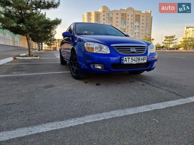 Синий Киа Черато, объемом двигателя 1.59 л и пробегом 223 тыс. км за 5100 $, фото 1 на Automoto.ua