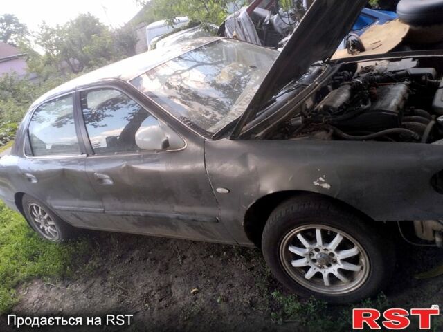 Киа Кларус, объемом двигателя 2 л и пробегом 123 тыс. км за 500 $, фото 1 на Automoto.ua