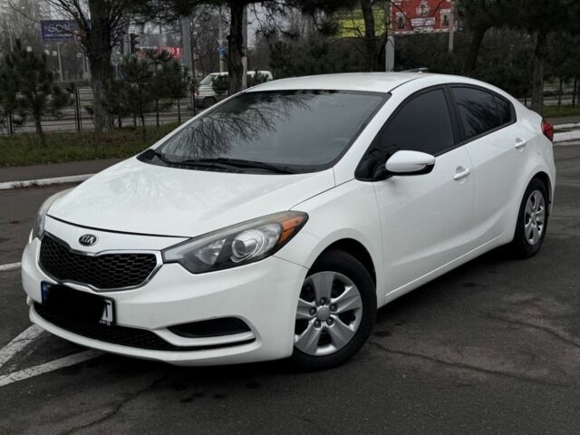 Белый Киа Другая, объемом двигателя 1.8 л и пробегом 200 тыс. км за 9500 $, фото 1 на Automoto.ua