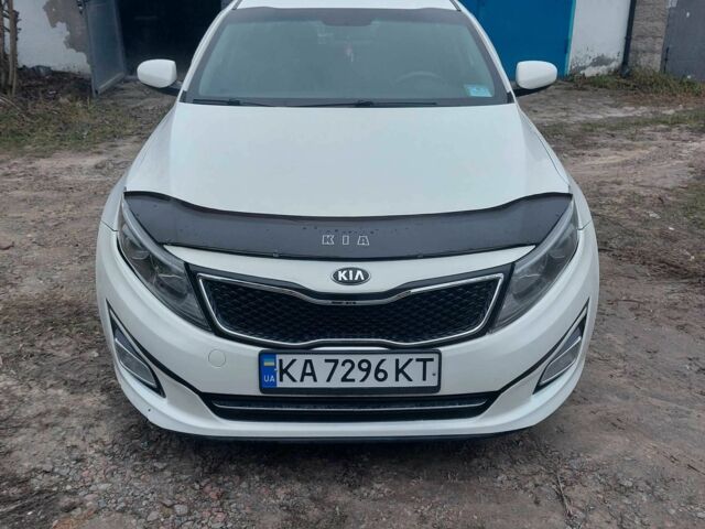 Белый Киа Другая, объемом двигателя 2 л и пробегом 247 тыс. км за 9500 $, фото 1 на Automoto.ua