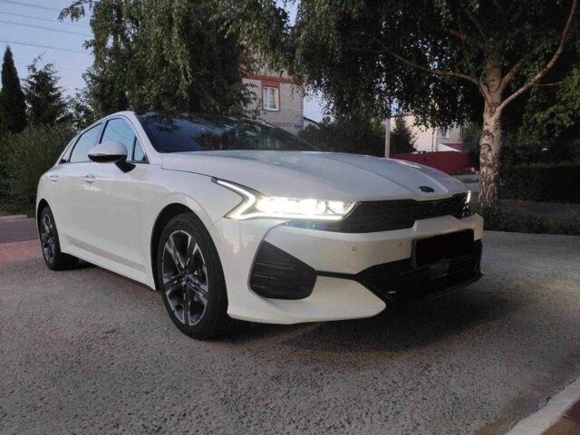 Белый Киа Другая, объемом двигателя 0 л и пробегом 48 тыс. км за 7600 $, фото 1 на Automoto.ua